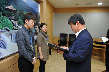 2015 군정발전 유공자 표창장 및 상장 수여식 의 사진