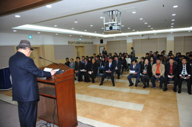 2015 강원도문화도민운동 화천군협의회 깃발 전달식 의 사진