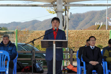 2015 화천군수기 민군관 축구대회 개회식 의 사진