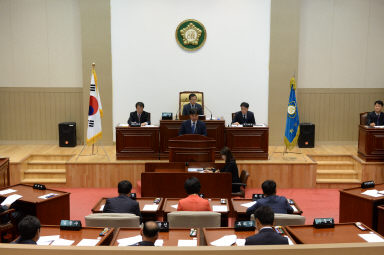 2016 제225회 화천군의회(임시회) 제1차 본회의 의 사진