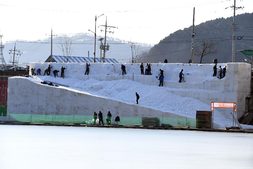 2017 화천산천어축제 수상낚시 시연 및 얼음 수중 점검 의 사진