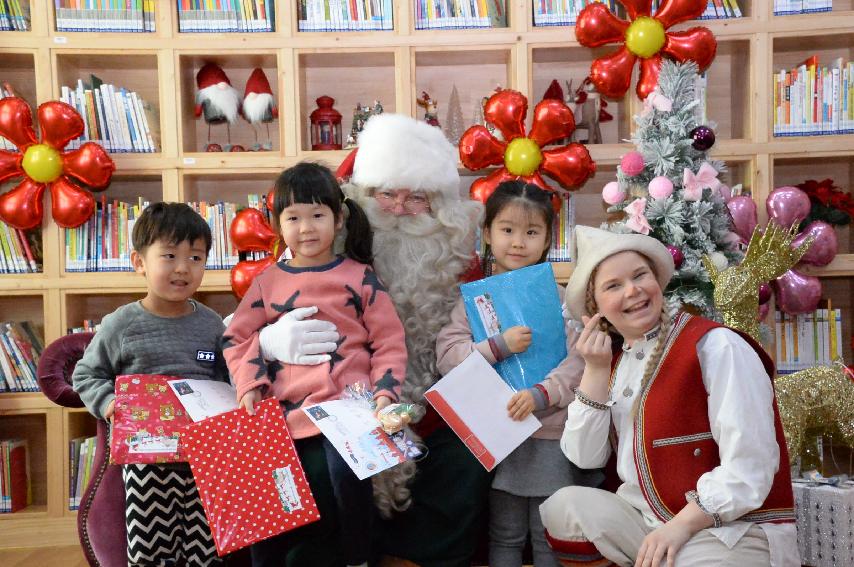 2017 어린이도서관에서 만나는 진짜 산타 행사 사진
