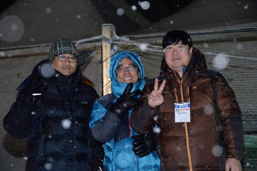 2017 화천산천어축제 산천어 밤낚시 전경 의 사진