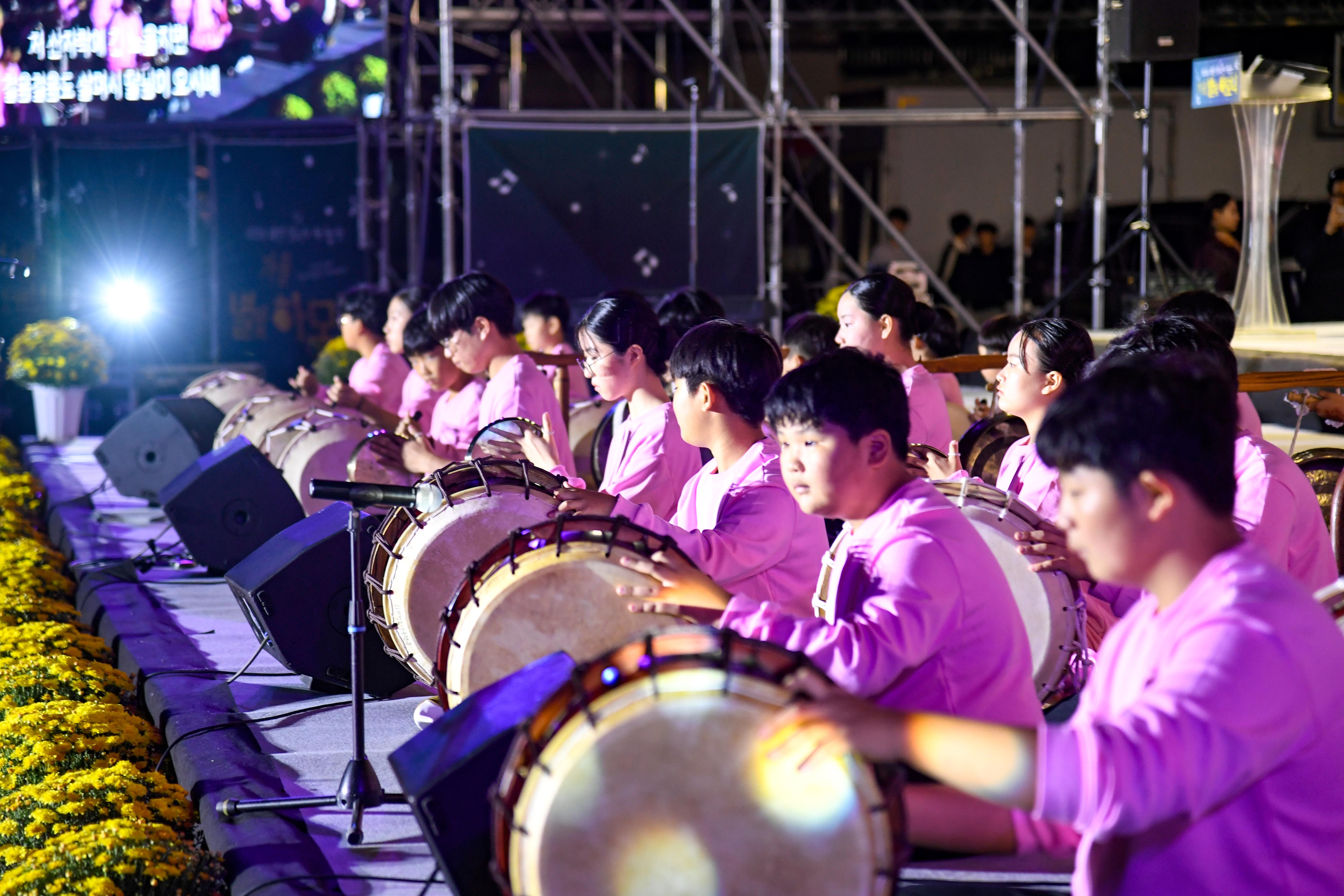 2024 화천청소년 합동연주회 '가을 별빛 하모니' 의 사진