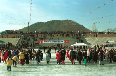 백곰기 빙상대회 의 사진
