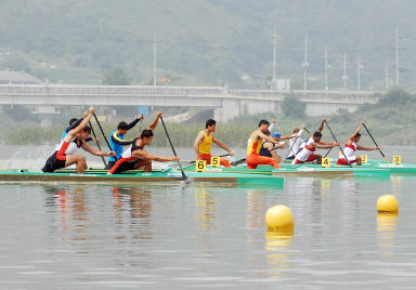 제12회 아시아카누선수권대회 카누경기 의 사진