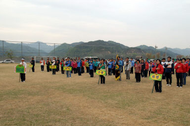 제16회 화천군새마을지도자 체육대회 의 사진