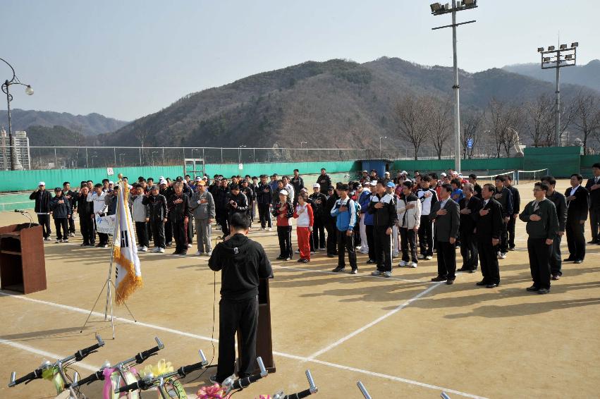 제12회 화천군체육회장기 테니스대회 의 사진