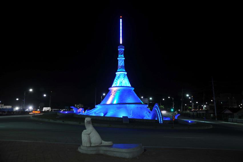 오거리 상징탑 및 피니쉬타워 야경 의 사진