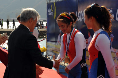 2011 아시아조정선수권대회 시상식 의 사진