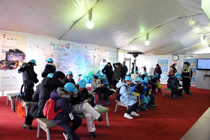 2012년도 청와대 어린이기자단 ˝푸른누리˝ 축제현장취재 의 사진