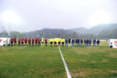 2012 WK-League (수원시설vs현대제철) 의 사진