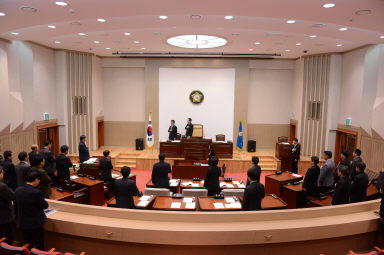 2015 제215회 화천군의회 제2차 본의회 사진