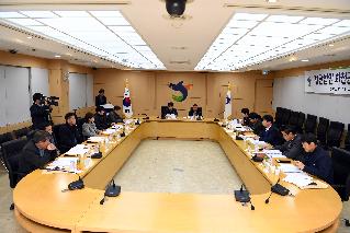2016 재단법인 화천군인재육성재단 이사회 의 사진