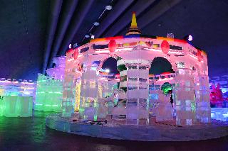 2016 화천산천어축제 얼음광장 및 선등거리 전경 의 사진